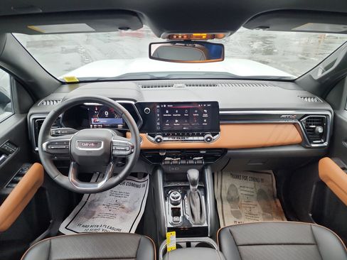 Certified 2023 GMC Canyon AT4 w/ AT4 Premium Package image 24