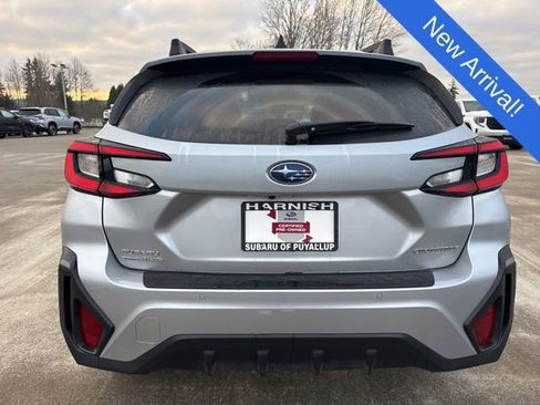Used 2025 Subaru Crosstrek 2.5i Limited w/ Crosstrek Mirror Package image 6
