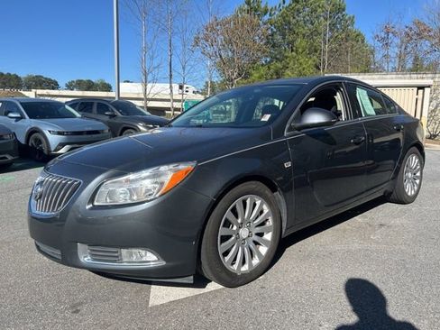 Used 2011 Buick Regal CXL image 3