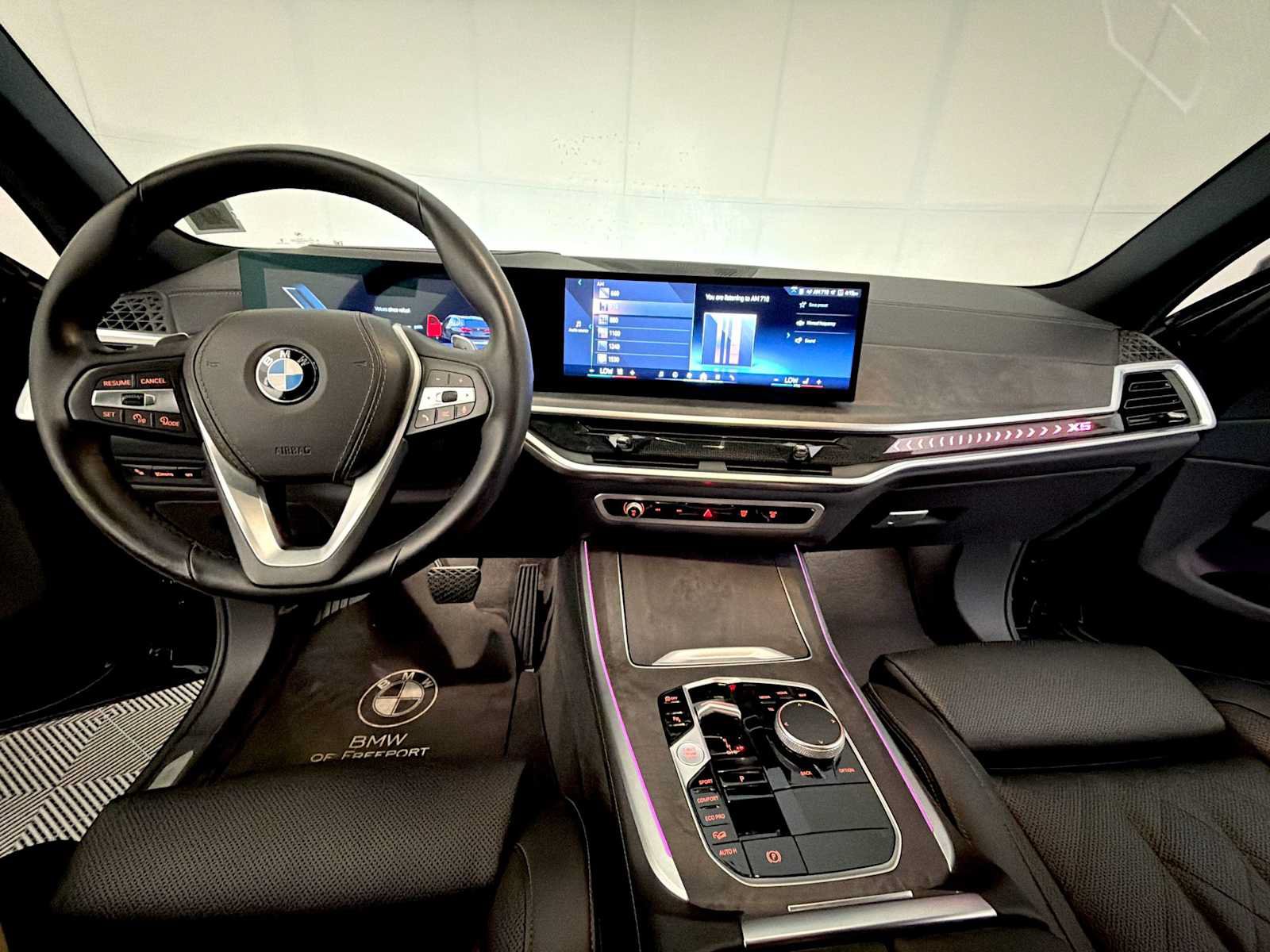Used 2024 BMW X5 xDrive40i w/ Premium Package AWD/4WD image 14