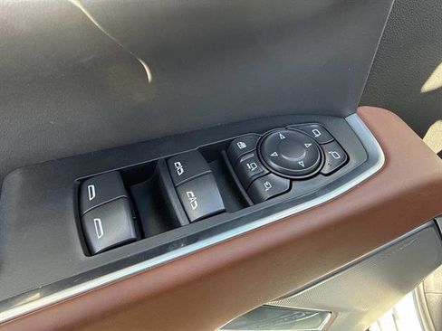 New 2026 GMC Sierra 2500 Denali Ultimate image 16