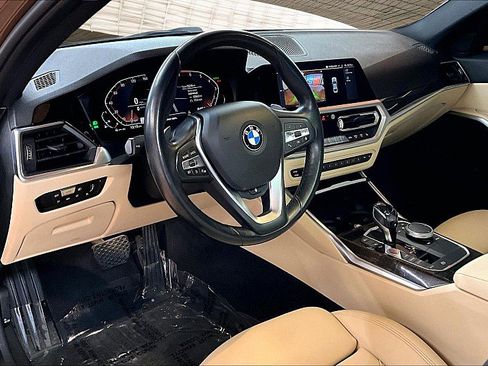 Used 2019 BMW 330i xDrive Sedan w/ Convenience Package image 13