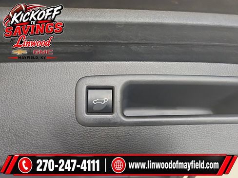 Used 2023 Toyota Highlander LE AWD/4WD image 19