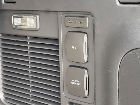 New 2025 Ford Expedition Platinum w/ Platinum Ultimate Package image 23