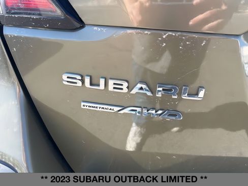 Used 2023 Subaru Outback Limited image 12