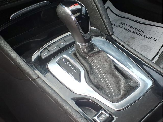 Used 2020 Buick Regal GS w/ GS Driver Confidence Package AWD/4WD image 11