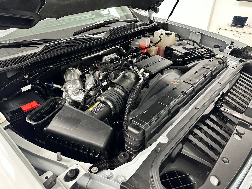 Used 2026 Chevrolet Silverado 2500 LTZ w/ LTZ Premium Package AWD/4WD image 59