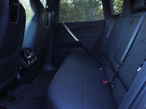 New 2026 BMW iX xDrive45 image 14