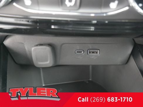 New 2026 Chevrolet Trax RS w/ Driver Confidence Package image 33