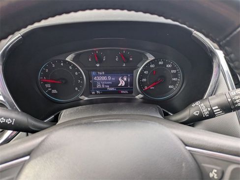 Used 2019 Chevrolet Equinox LT image 31