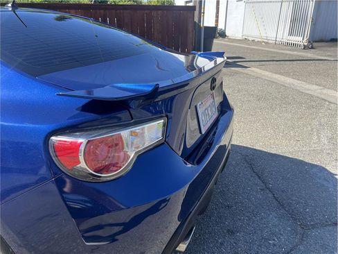 Used 2013 Scion FR-S RWD image 19