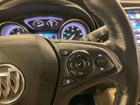 Used 2019 Buick Envision Essence AWD/4WD image 23