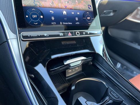 New 2026 Mercedes-Benz C 300 4MATIC Sedan image 26