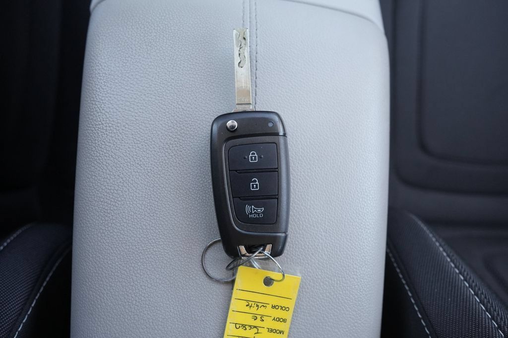 Certified 2024 Hyundai Tucson SE AWD/4WD image 34
