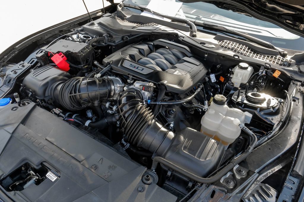 Used 2025 Ford Mustang GT Premium RWD image 46