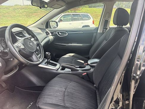 Used 2018 Nissan Sentra SV FWD image 13
