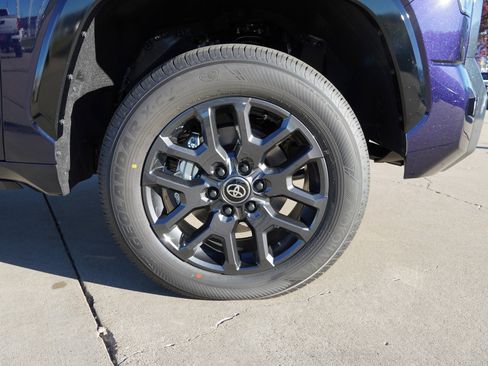 New 2026 Toyota Tundra Platinum w/ Tow Tech Package image 10