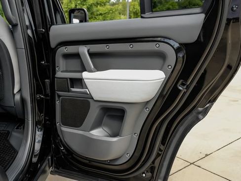 New 2026 Land Rover Defender 110 S AWD/4WD image 59