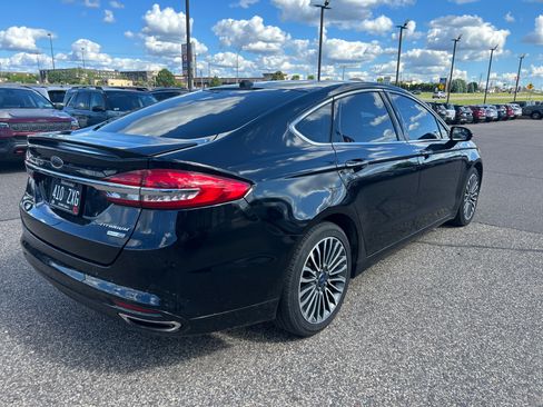 Used 2017 Ford Fusion Titanium AWD/4WD image 4