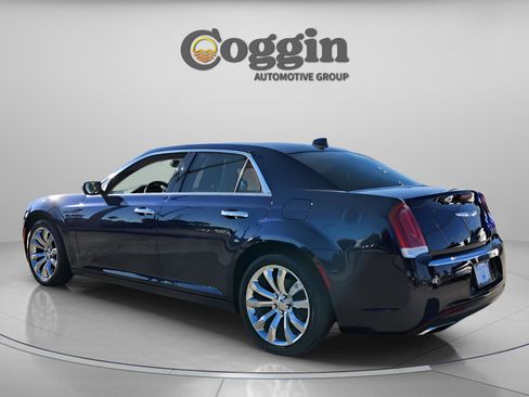 Used 2017 Chrysler 300 C w/ Safetytec Plus Group image 3