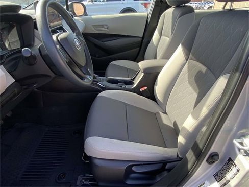 Used 2023 Toyota Corolla LE image 14