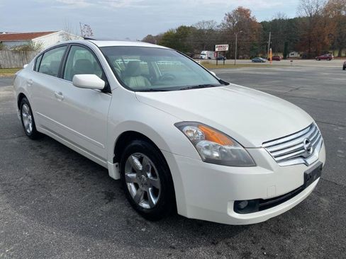 Used 2009 Nissan Altima 2.5 SL w/ SL Pkg image 4