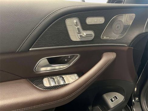 Certified 2022 Mercedes-Benz GLS 450 4MATIC image 15