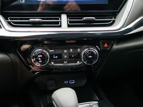 New 2026 Chevrolet Trax RS FWD image 30