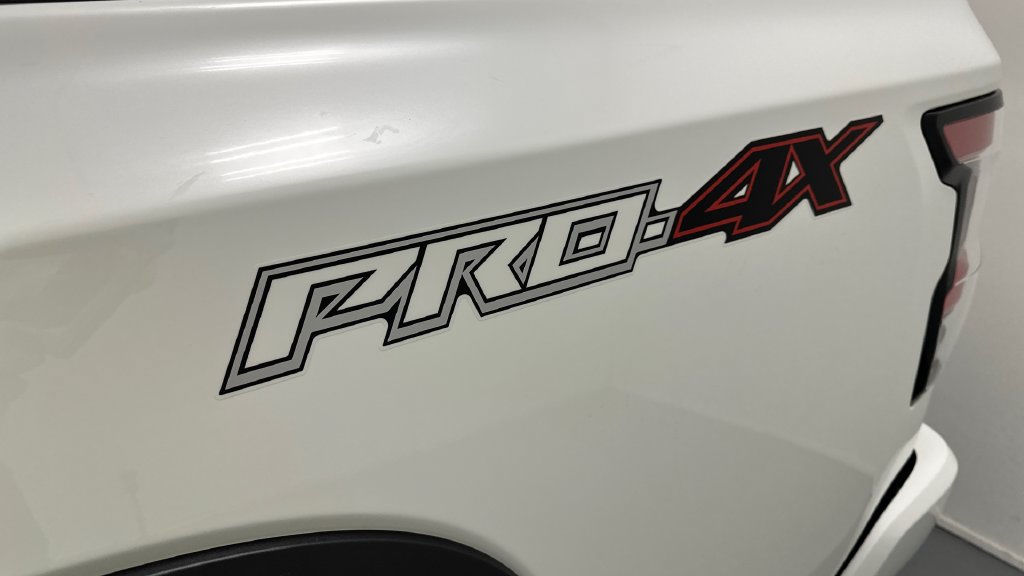 Certified 2025 Nissan Frontier PRO-4X w/ Pro Premium Package AWD/4WD image 19