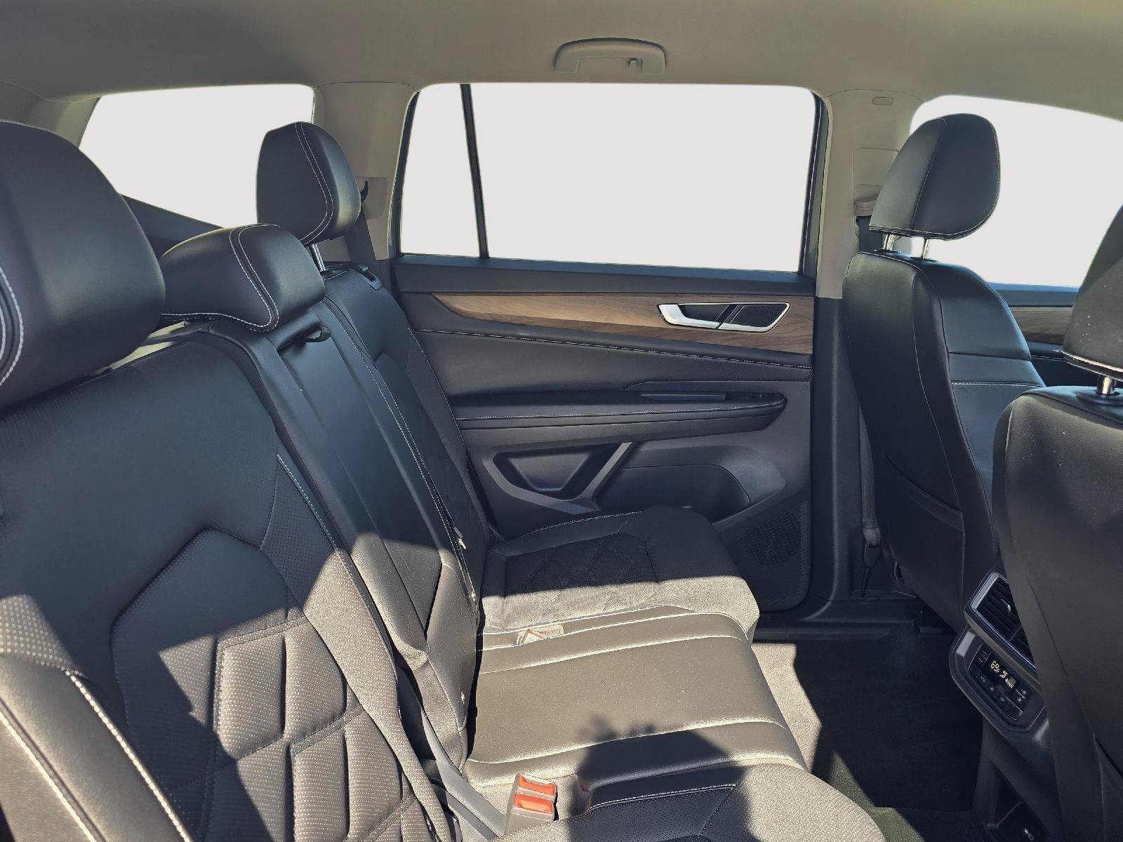 Certified 2024 Volkswagen Atlas SE AWD/4WD image 22