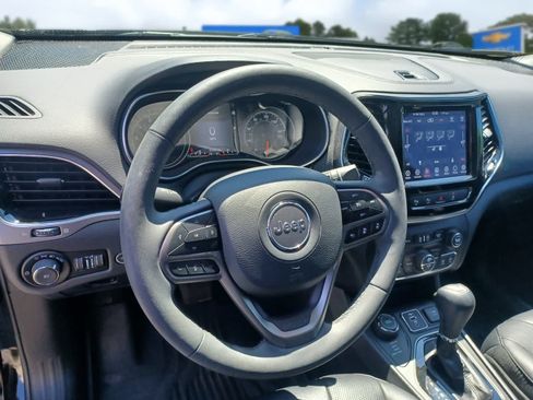 Used 2021 Jeep Cherokee Limited w/ Mopar Interior Package AWD/4WD image 9