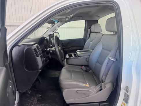 Used 2017 Chevrolet Silverado 1500 W/T RWD image 9