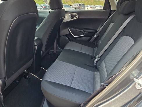 Used 2023 Kia Soul LX w/ Option Group 015 image 16