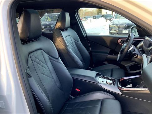 Certified 2025 BMW X3 xDrive30i w/ Convenience Package image 8