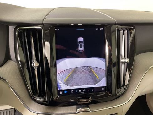Certified 2025 Volvo XC60 T8 Plus w/ Protection Package Premier AWD/4WD image 5
