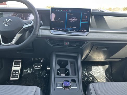 New 2026 Volkswagen Tiguan SE R-Line image 15