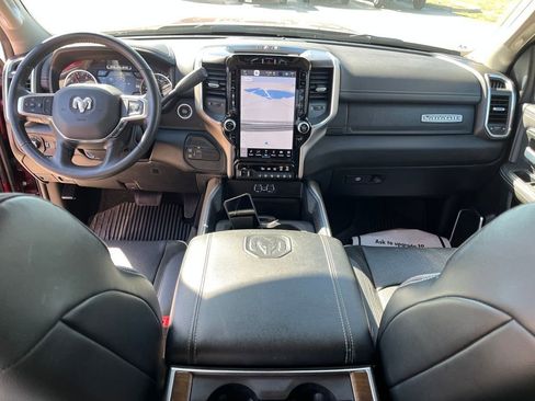 Used 2024 RAM 3500 Laramie w/ Towing Technology Group image 19