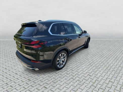 Used 2024 BMW X5 xDrive40i w/ Premium Package AWD/4WD image 8