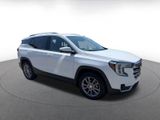 Used 2023 GMC Terrain SLT image 2