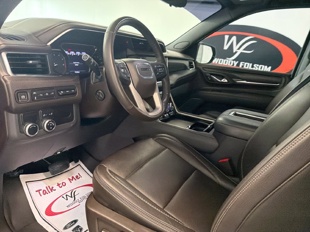 Used 2021 GMC Yukon Denali w/ Denali Premium Package RWD image 13