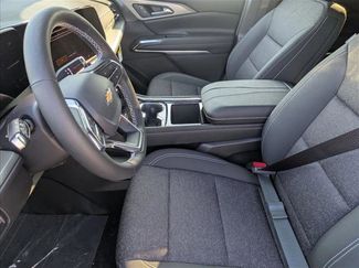 New 2025 Chevrolet Traverse LT video 3