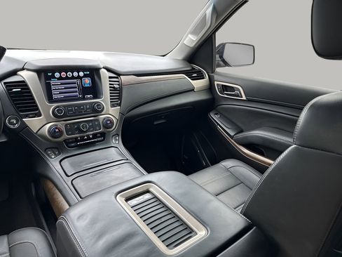 Used 2018 GMC Yukon XL Denali w/ Open Road Package image 20