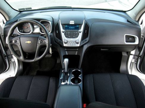 Used 2014 Chevrolet Equinox LS AWD/4WD image 20