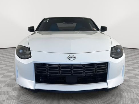 Used 2024 Nissan Z Performance w/ Floor Mat Package RWD image 2