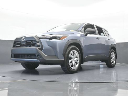 Used 2026 Toyota Corolla Cross L FWD image 47