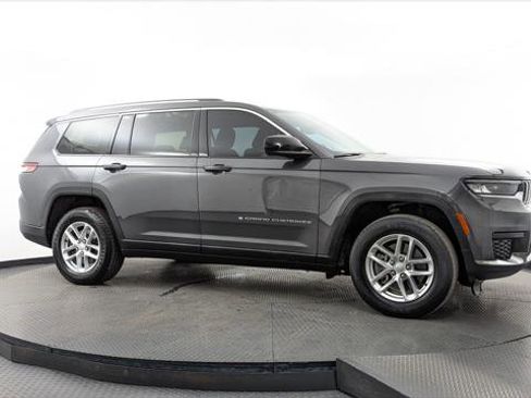 Used 2023 Jeep Grand Cherokee L Laredo w/ Luxury Tech Group I image 11