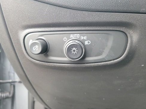 Used 2023 Chevrolet Equinox LS w/ LS Convenience Package image 21