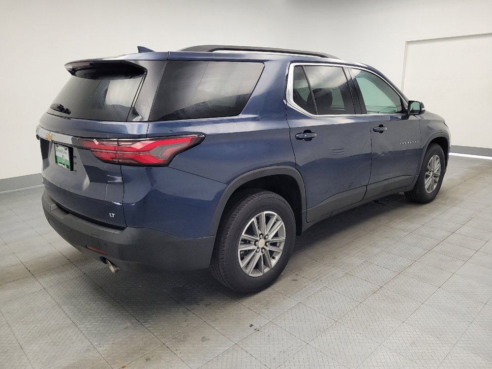 Used 2023 Chevrolet Traverse LT FWD image 9
