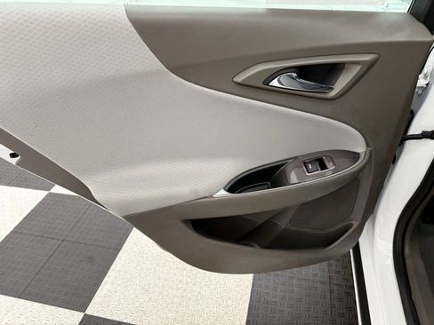 Used 2020 Chevrolet Malibu LT w/ Fleet LT Safety Plus Package image 14