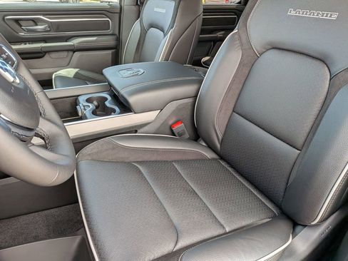 New 2026 RAM 1500 Laramie AWD/4WD image 30